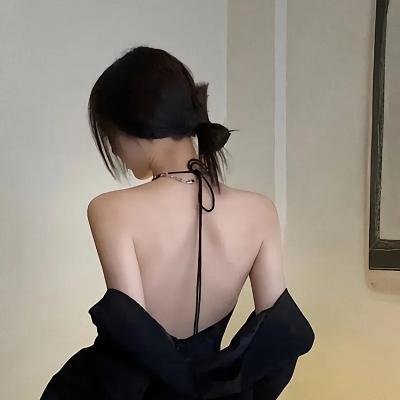 美女与纯情男